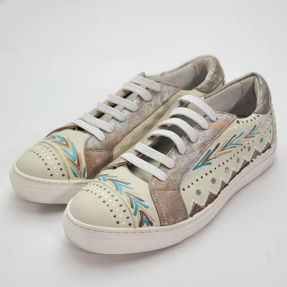 Karma Of Charme Naïf Hand Painted Leather Low Top Women Sneakers Sz 37 / US 6.5 - Picture 1 of 12